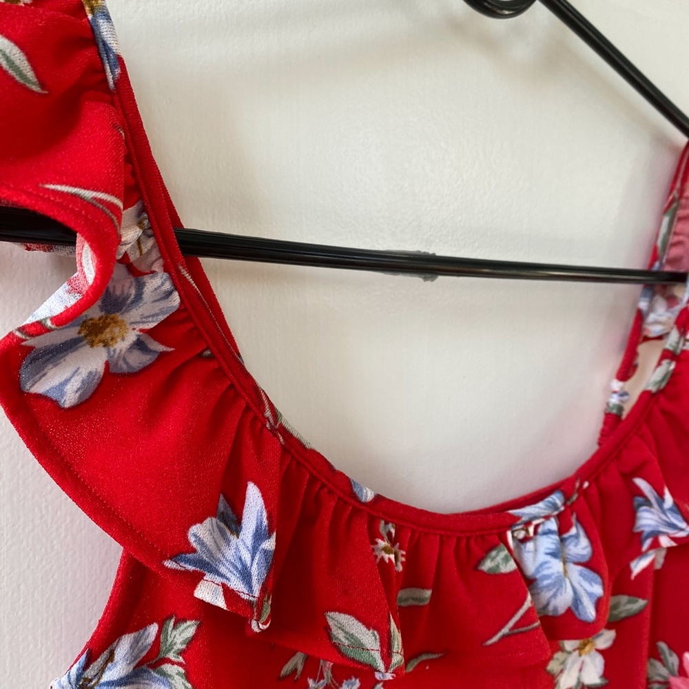 flower one piece - Picture 2 of 3